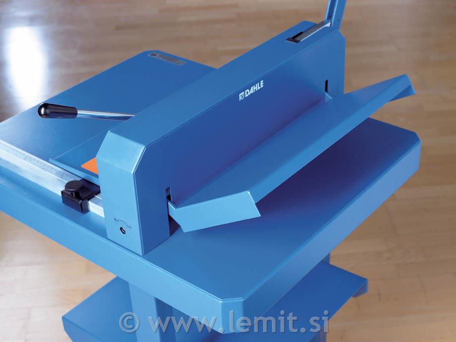 Industrijska giljotina 842,43cm,3cm