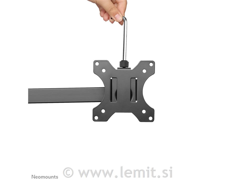 Gibljivo namizno stojalo za 3 monitorje